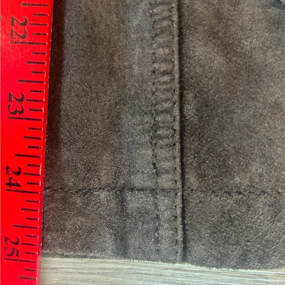 Eddie Bauer Women's Seattle Suede Leather Brown Jacket, Long Sleeves Zip, Size M - Picture 4 of 5